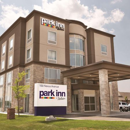 Park Inn By Radisson Brampton, On Ngoại thất bức ảnh